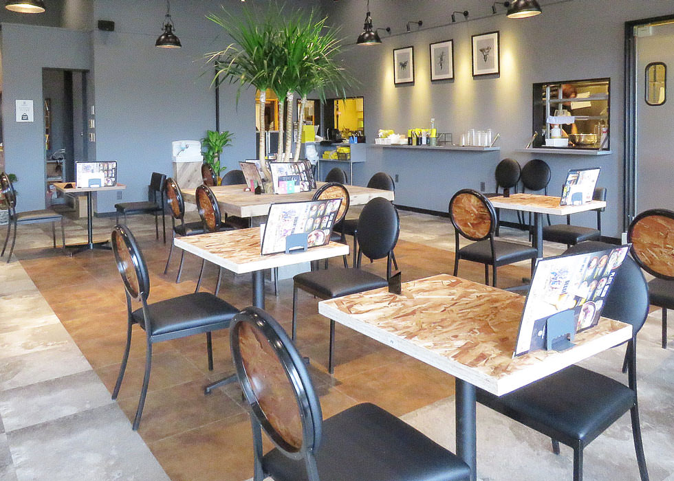 SHIMAUMA BURGER & CAFE イオンモール大高店